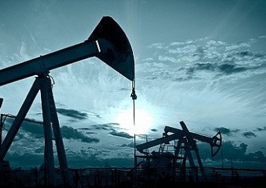 Giá xăng dầu hôm nay 24/8: Lo ngại nguồn cung giảm, dầu thô tăng lên mức 97,47 USD/thùng